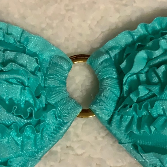 Victoria’s Secret Swimsuit Top (Size S/P) - Picture 5 of 7